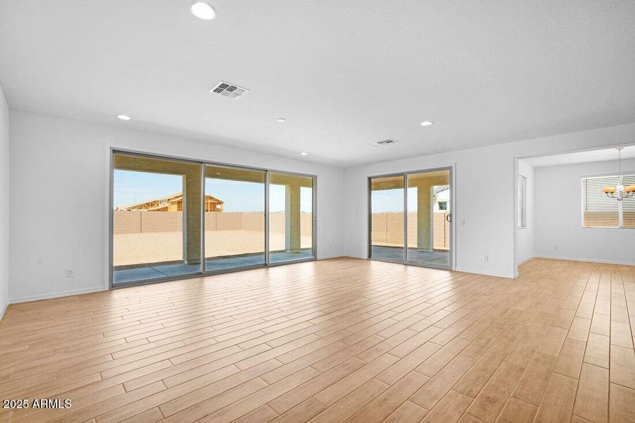 17812 W LUKE Avenue - Ready Now! 17812 W LUKE Avenue - Ready Now!