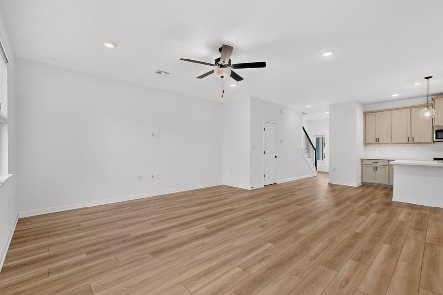 Spacious, unfurnished interior of a new home in , Pflugerville (Image 25).