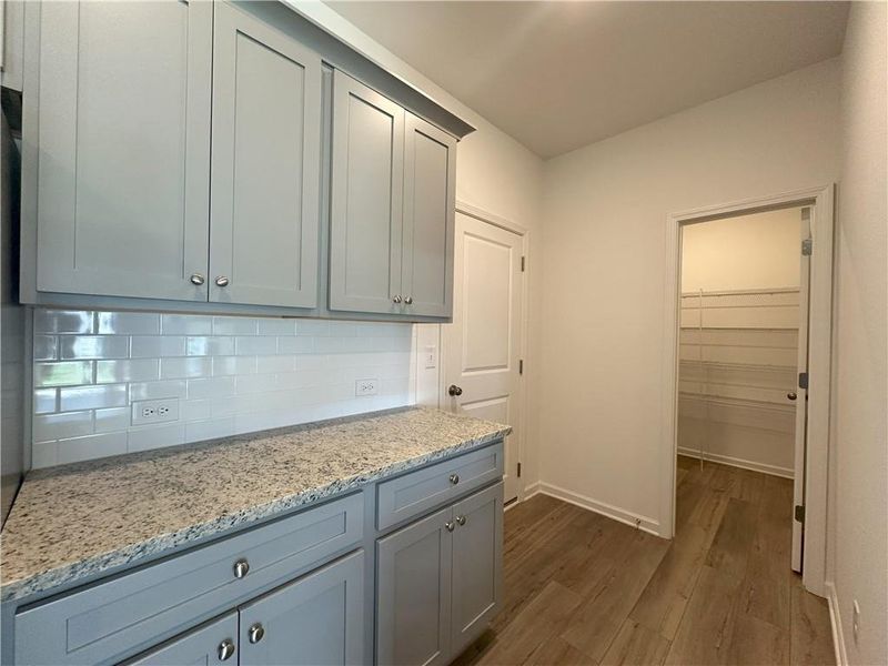 Furnished interior view inside a new home in Buice Lake, Acworth (Image 8).