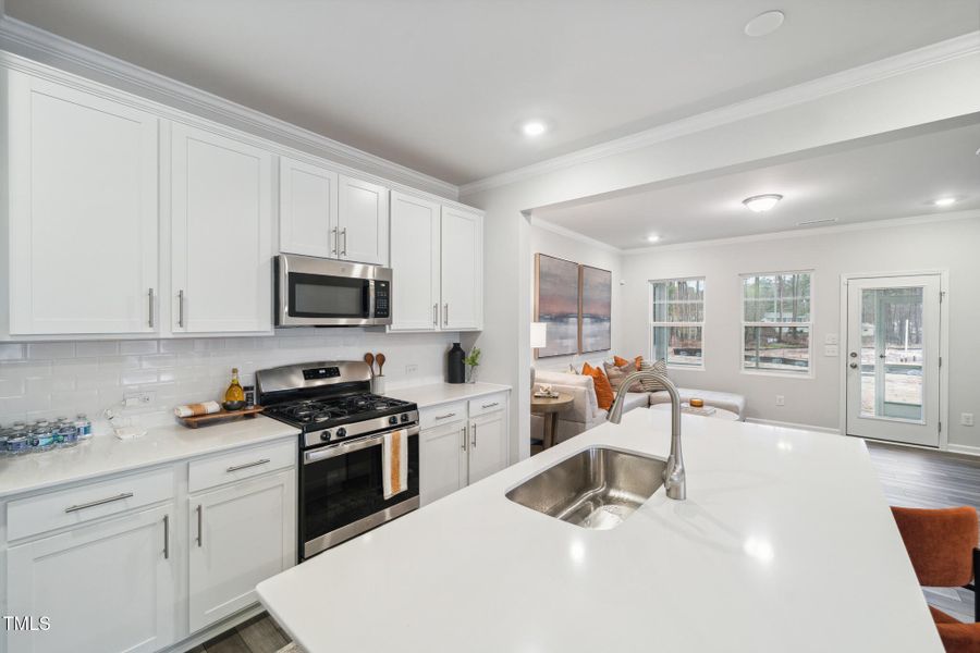 SUN_HarlowePoint_Pic_Spencer_09