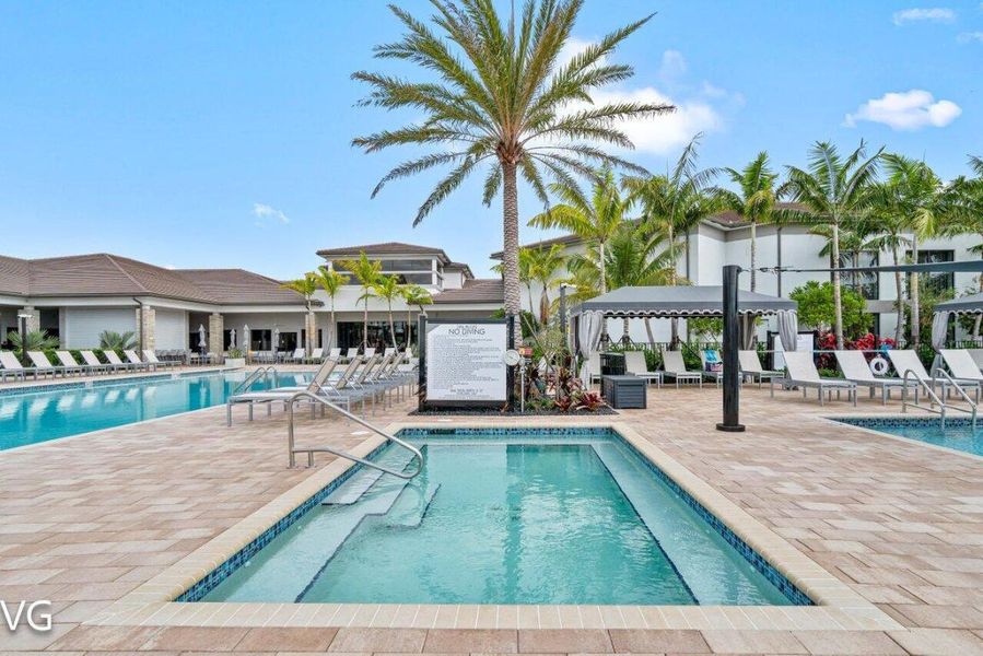 Valencia Grand Valencia Grand