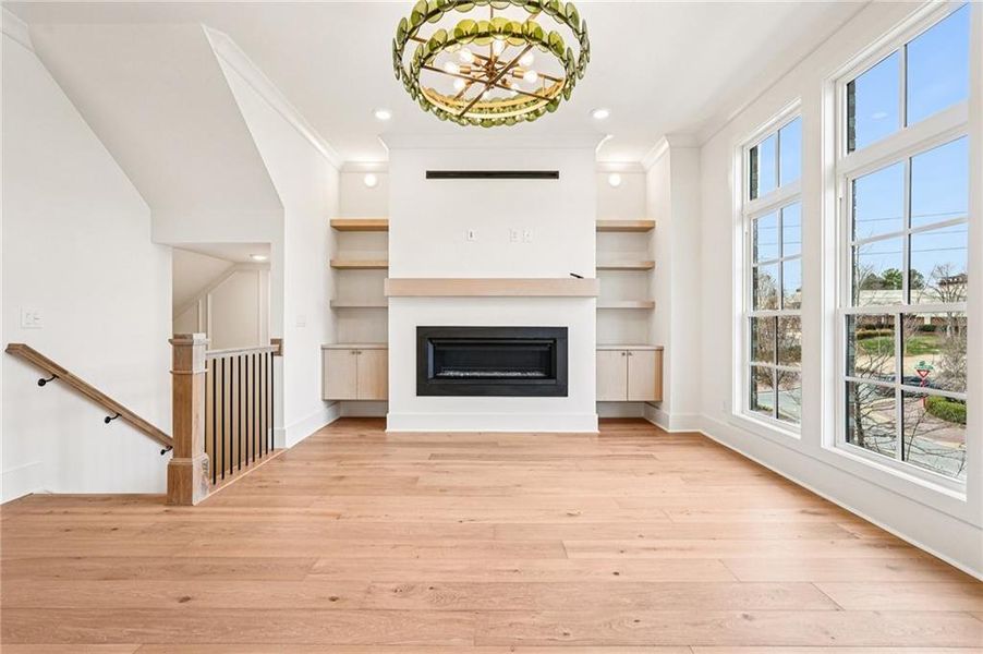 Spacious, unfurnished interior of a new home in Park Walke, Alpharetta (Image 34).