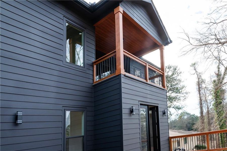 Exterior details and patio area of a home in , Atlanta (Image 30).