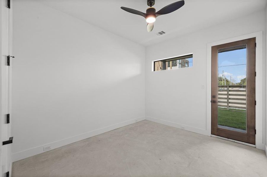 Spacious, unfurnished interior of a new home in , Dallas (Image 22). Spacious, unfurnished interior of a new home in , Dallas (Image 22).