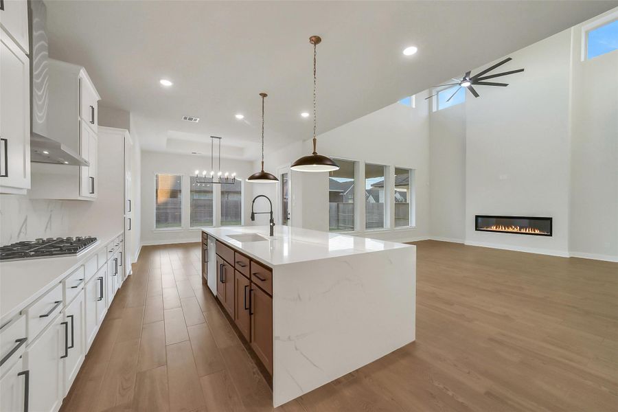 Furnished interior view inside a new home in Meridiana, Manvel (Image 17).
