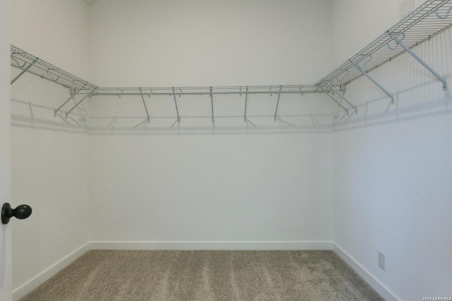 Spacious, unfurnished interior of a new home in Arcadia Ridge, San Antonio (Image 24).