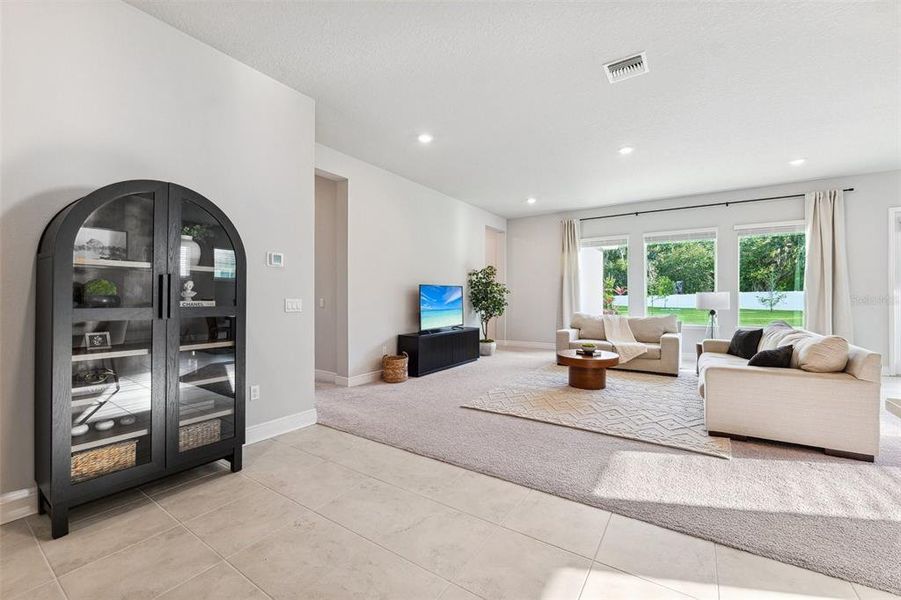 Furnished interior view inside a new home in Copeland Creek, Odessa (Image 30). Furnished interior view inside a new home in Copeland Creek, Odessa (Image 30).