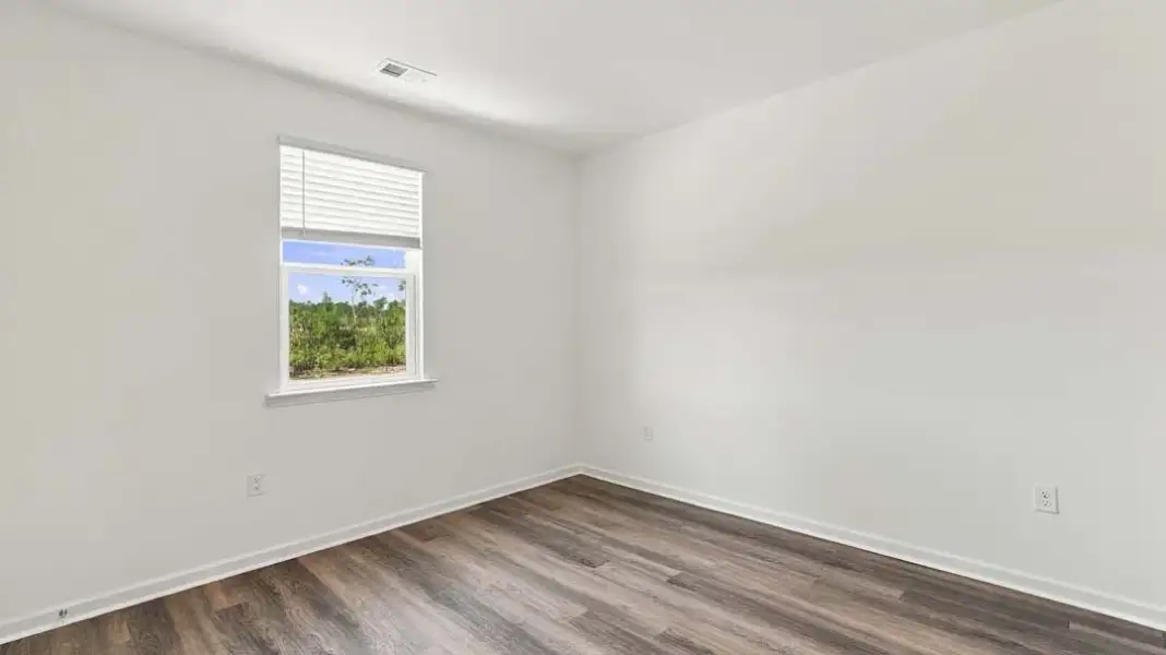 Spacious, unfurnished interior of a new home in The Lakes at North Glynn, Brunswick (Image 29).