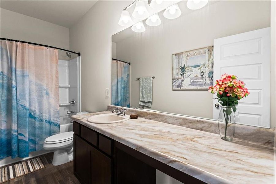 Furnished interior view inside a new home in Garrett Preserve, Hiram (Image 58).