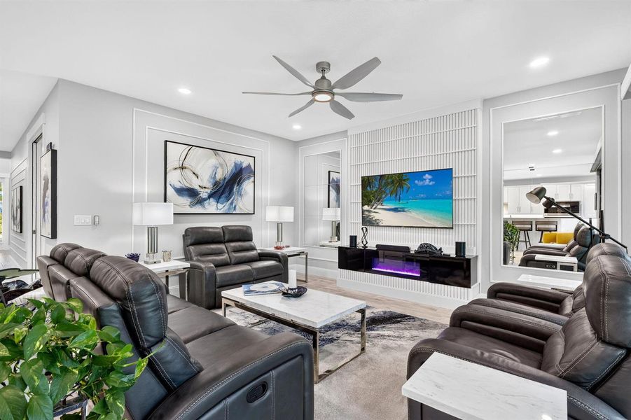 17-web-or-mls-5P1A8293
