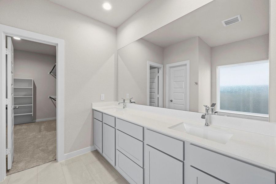 Furnished interior view inside a new home in Barton Creek Ranch, Conroe (Image 9).