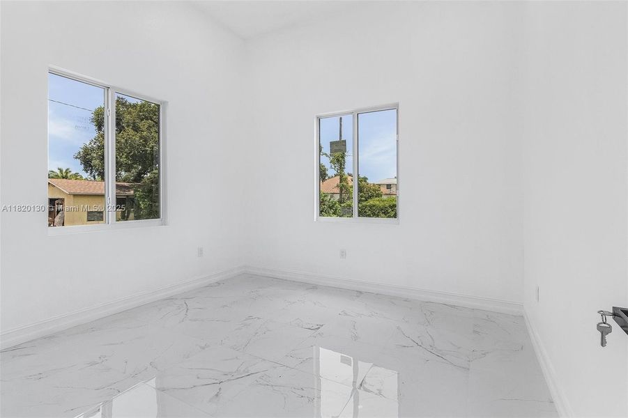 Image 20 of a home in .