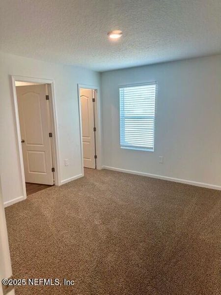 Spacious, unfurnished interior of a new home in Corsair, Middleburg (Image 21).