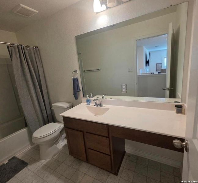 Furnished interior view inside a new home in , San Antonio (Image 4).