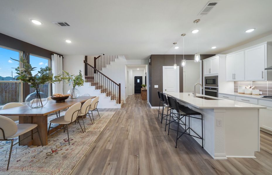 Kitchen & Dining Space Kitchen & Dining Space