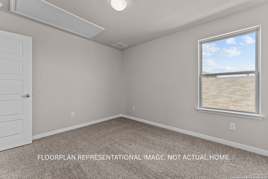 Spacious, unfurnished interior of a new home in Park Place, New Braunfels (Image 21).