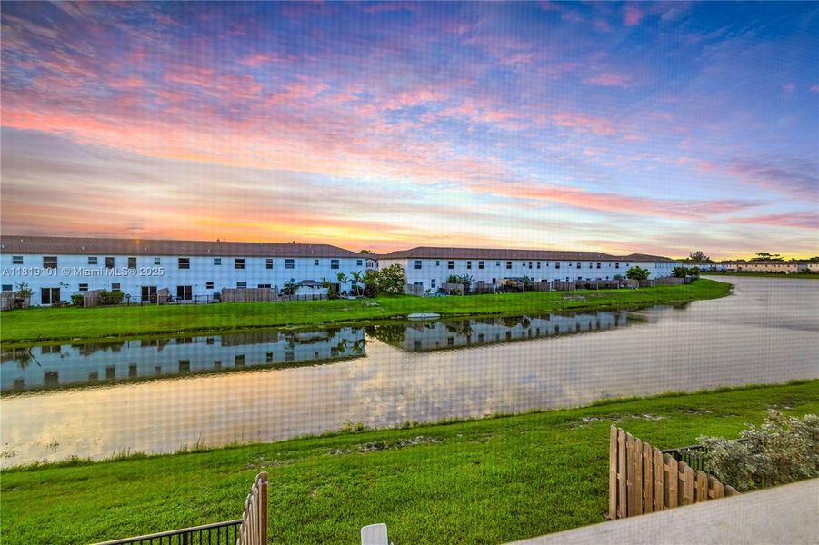 Natural landscape and outdoor views near Westview: Nantucket Collection in Miami (Image 30). Natural landscape and outdoor views near Westview: Nantucket Collection in Miami (Image 30).