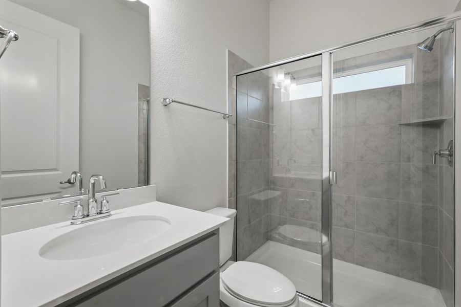 Representative furnished interior of a home built from the Classic Series - Dartmouth by DRB Homes in Oaks at San Gabriel, Georgetown (Image 26).