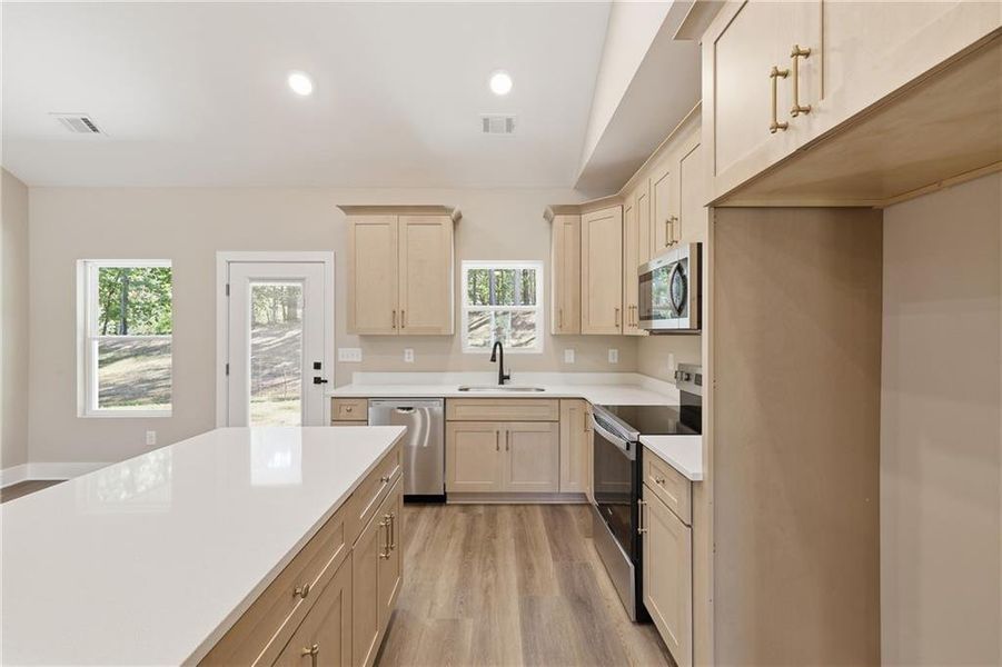 Furnished interior view inside a new home in , Clarkesville (Image 12).