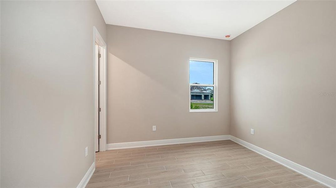 Spacious, unfurnished interior of a new home in Grand Park, Sarasota (Image 44). Spacious, unfurnished interior of a new home in Grand Park, Sarasota (Image 44).
