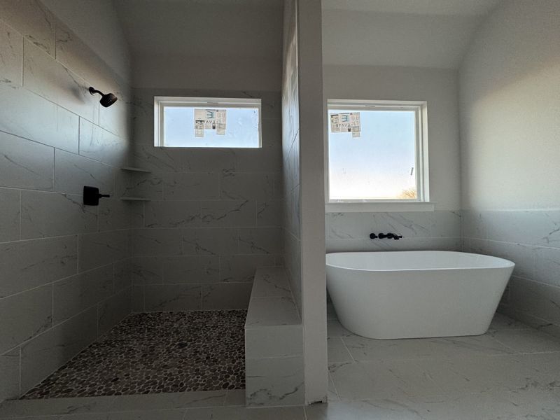 Image 14 of a home in Coyote Crossing.