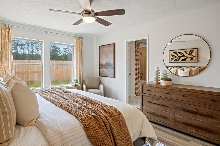Representative furnished interior of a home built from the 1549 by KB Home in Labella Trails, Montgomery (Image 6).