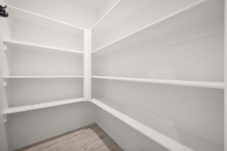 Spacious, unfurnished interior of a new home in , Fort Worth (Image 27).