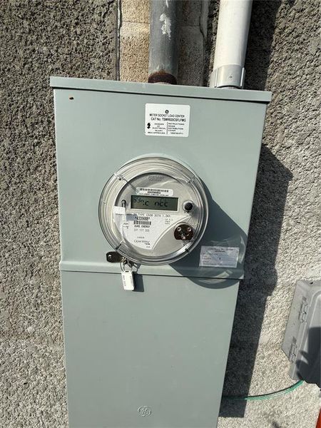 Close-up of interior finishes inside a home in , Avon Park (Image 4).