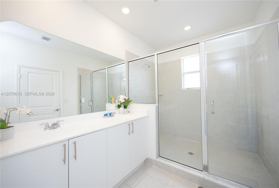 Furnished interior view inside a new home in , Miami (Image 8).