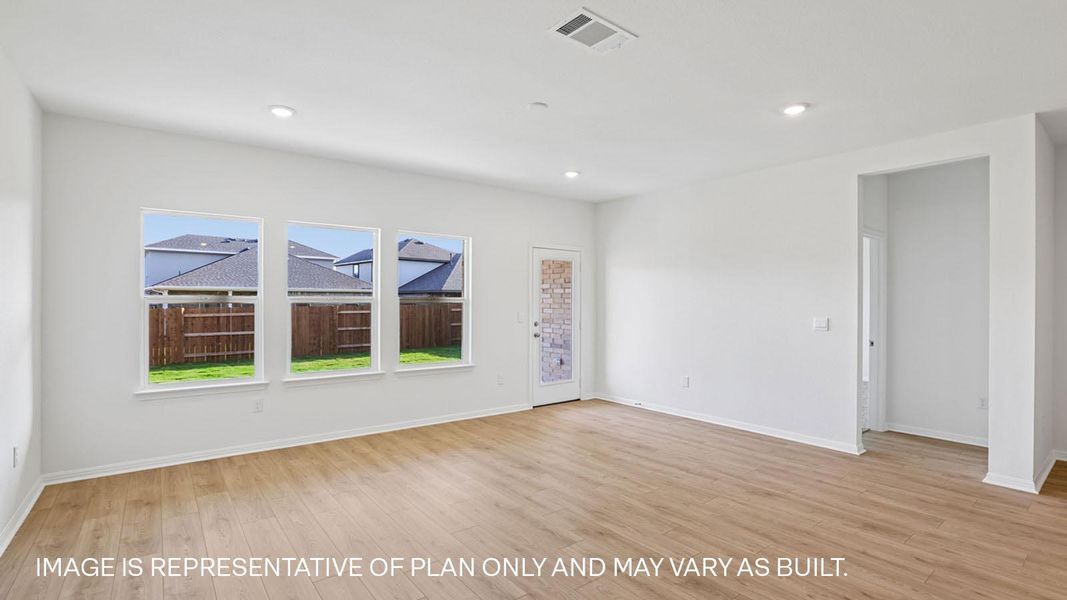 Spacious, unfurnished interior of a new home in Bar W Ranch, Leander (Image 33). Spacious, unfurnished interior of a new home in Bar W Ranch, Leander (Image 33).