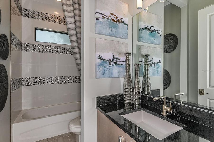 Furnished interior view inside a new home in Cresswind Lakewood Ranch, Lakewood Ranch (Image 43). Furnished interior view inside a new home in Cresswind Lakewood Ranch, Lakewood Ranch (Image 43).