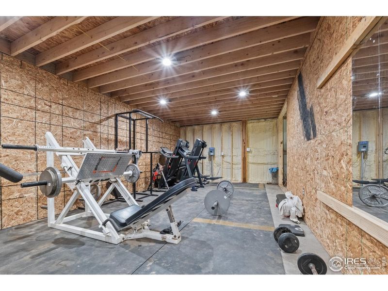 Community amenities in , Weldona (Image 46).