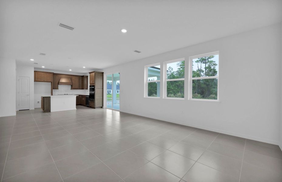 Spacious, unfurnished interior of a new home in Hyland Trail, Green Cove Springs (Image 19). Spacious, unfurnished interior of a new home in Hyland Trail, Green Cove Springs (Image 19).