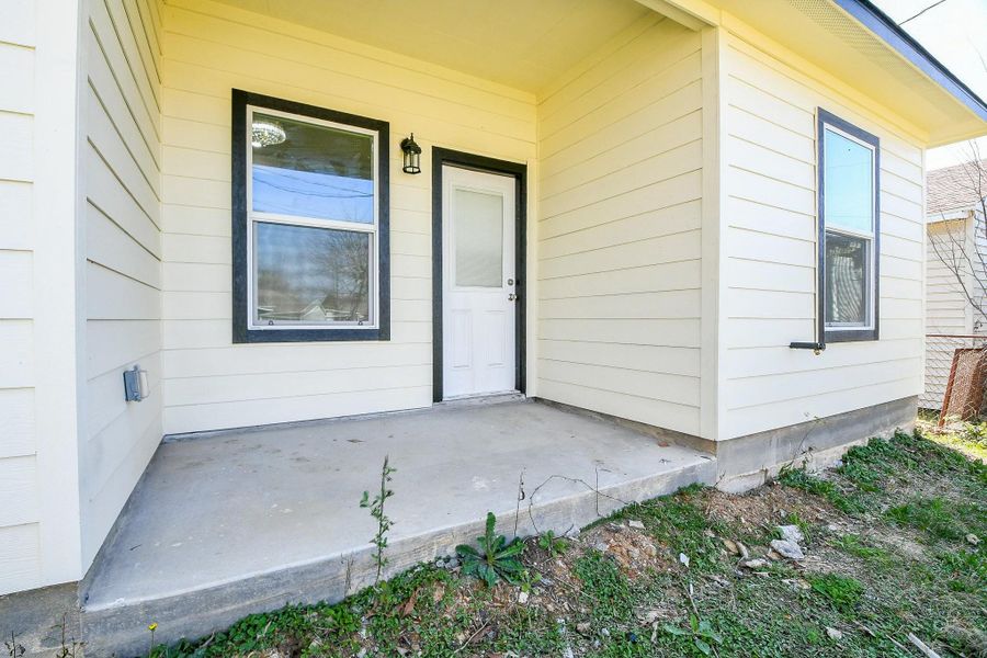 Exterior details and patio area of a home in , Galena Park (Image 32).