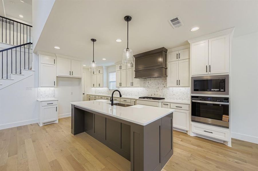 Furnished interior view inside a new home in Sweetgrass 50s, Haslet (Image 9).