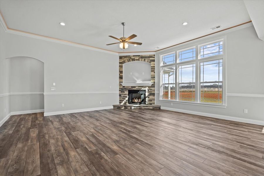 Representative unfurnished interior of a home built from the Roosevelt by Enchanted Homes in Messer Farms, Inman (Image 14). Representative unfurnished interior of a home built from the Roosevelt by Enchanted Homes in Messer Farms, Inman (Image 14).