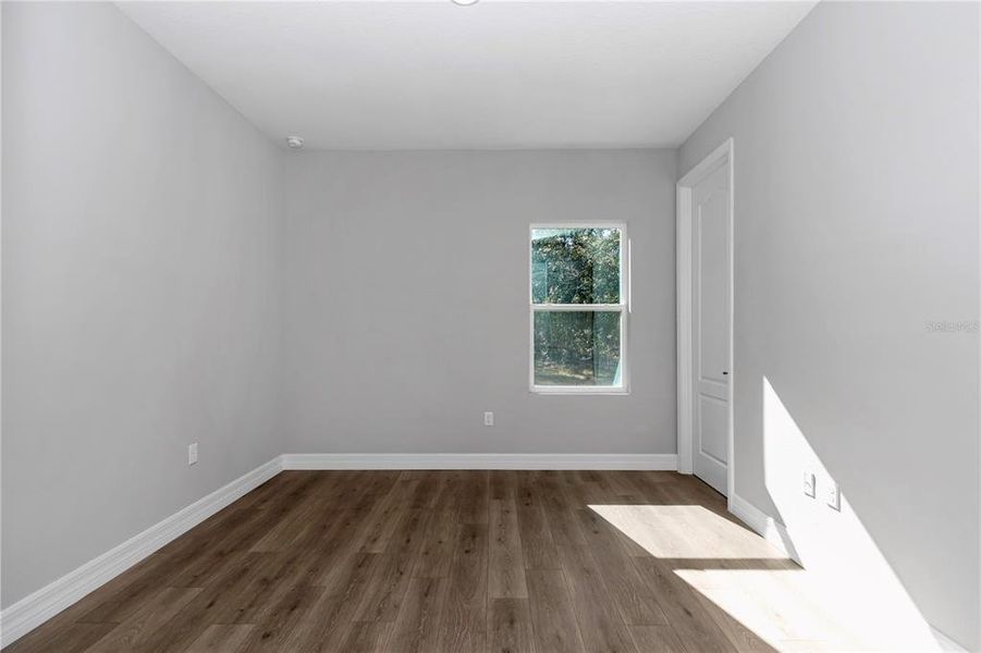 Spacious, unfurnished interior of a new home in , Summerfield (Image 41).