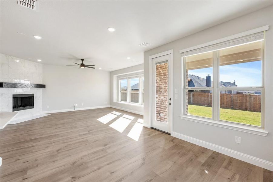 Spacious, unfurnished interior of a new home in Eagle Glen 50, Alvarado (Image 30). Spacious, unfurnished interior of a new home in Eagle Glen 50, Alvarado (Image 30).