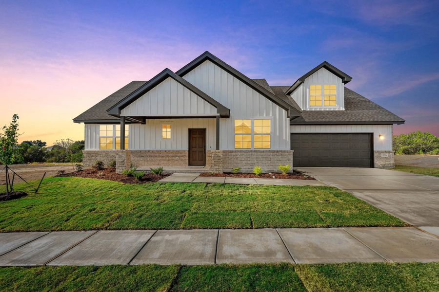 Image 94 representing the Garrison II by Cheldan Homes in Stoneview, Glen Rose, TX.
