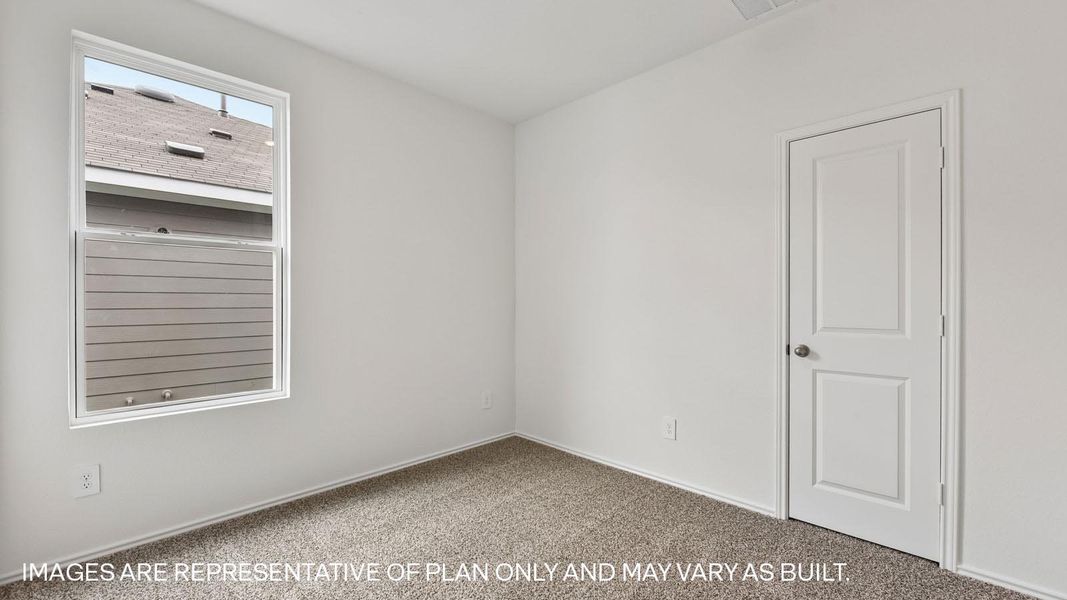 Spacious, unfurnished interior of a new home in Wayside, Uhland (Image 21).