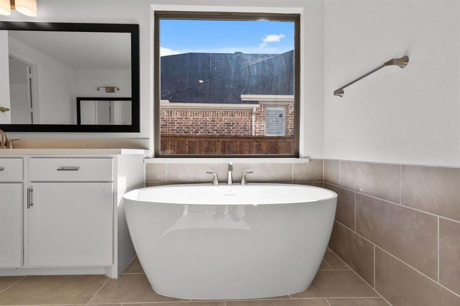 DAL_Saddle Star_Falls_2302 Sarah Drive (19)