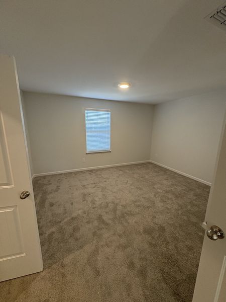 Spacious, unfurnished interior of a new home in Burton Farms, Smyrna (Image 16).