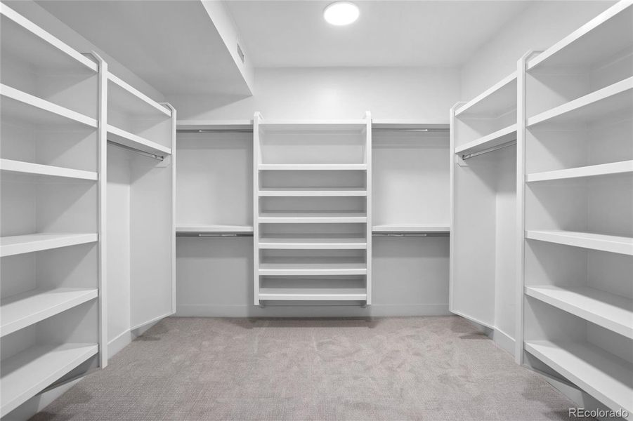 Spacious, unfurnished interior of a new home in , Denver (Image 44).