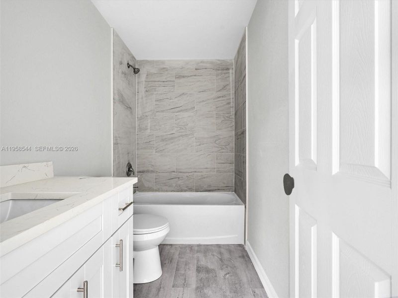 Furnished interior view inside a new home in , Lehigh Acres (Image 7).