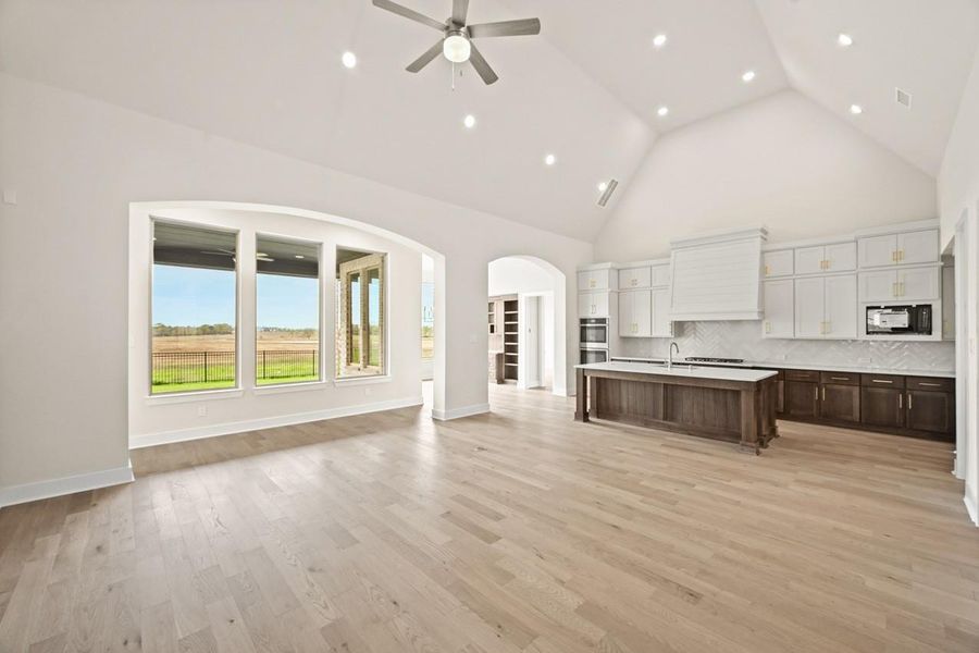 Spacious, unfurnished interior of a new home in Briarley, Montgomery (Image 20).