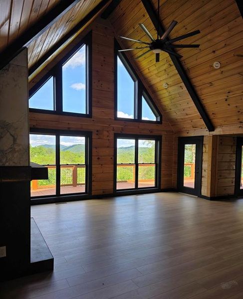 Image 37 of a home in .
