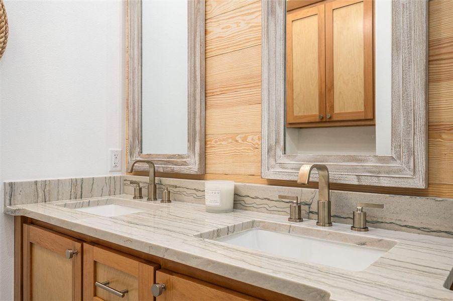 Close-up of interior finishes inside a home in , Bolivar Peninsula (Image 41).