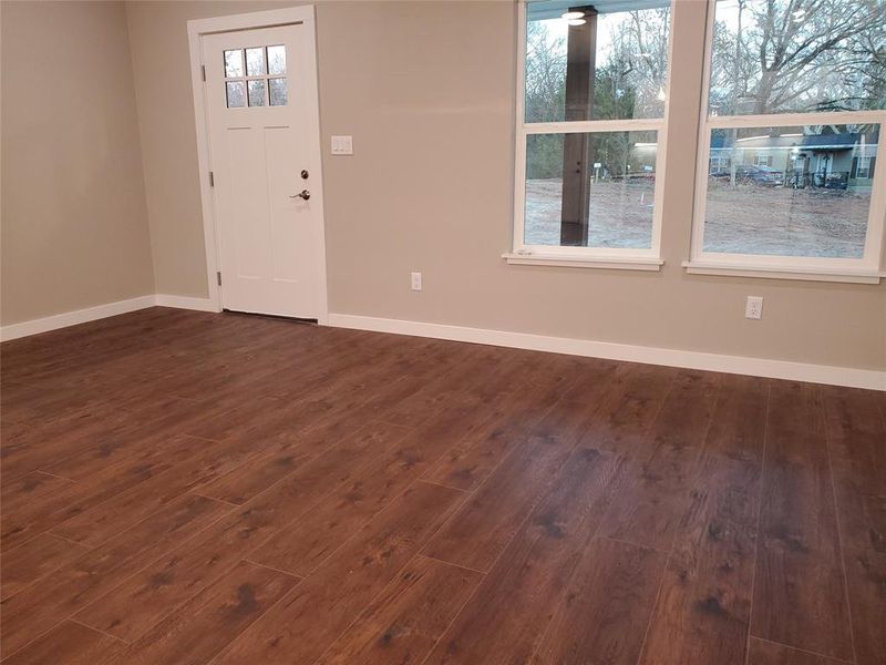 Spacious, unfurnished interior of a new home in , Emory (Image 19).