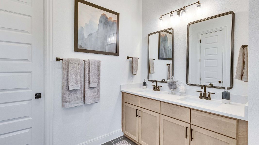 Representative furnished interior of a home built from the Palm by DRB Homes in Oaks at San Gabriel, Georgetown (Image 16).