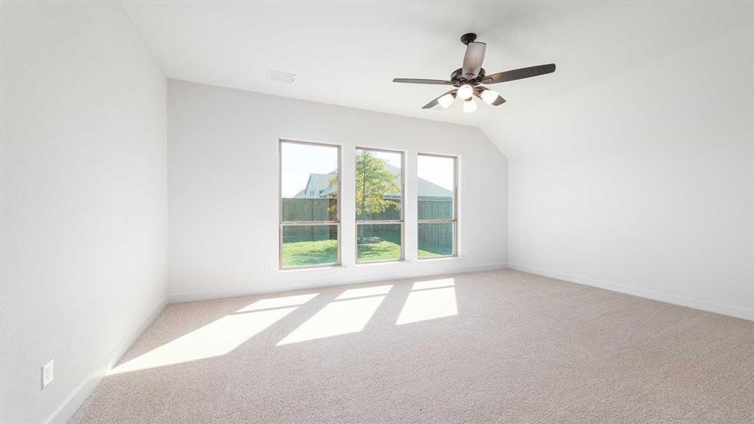 Spacious, unfurnished interior of a new home in Trinity Falls 50', McKinney (Image 18).
